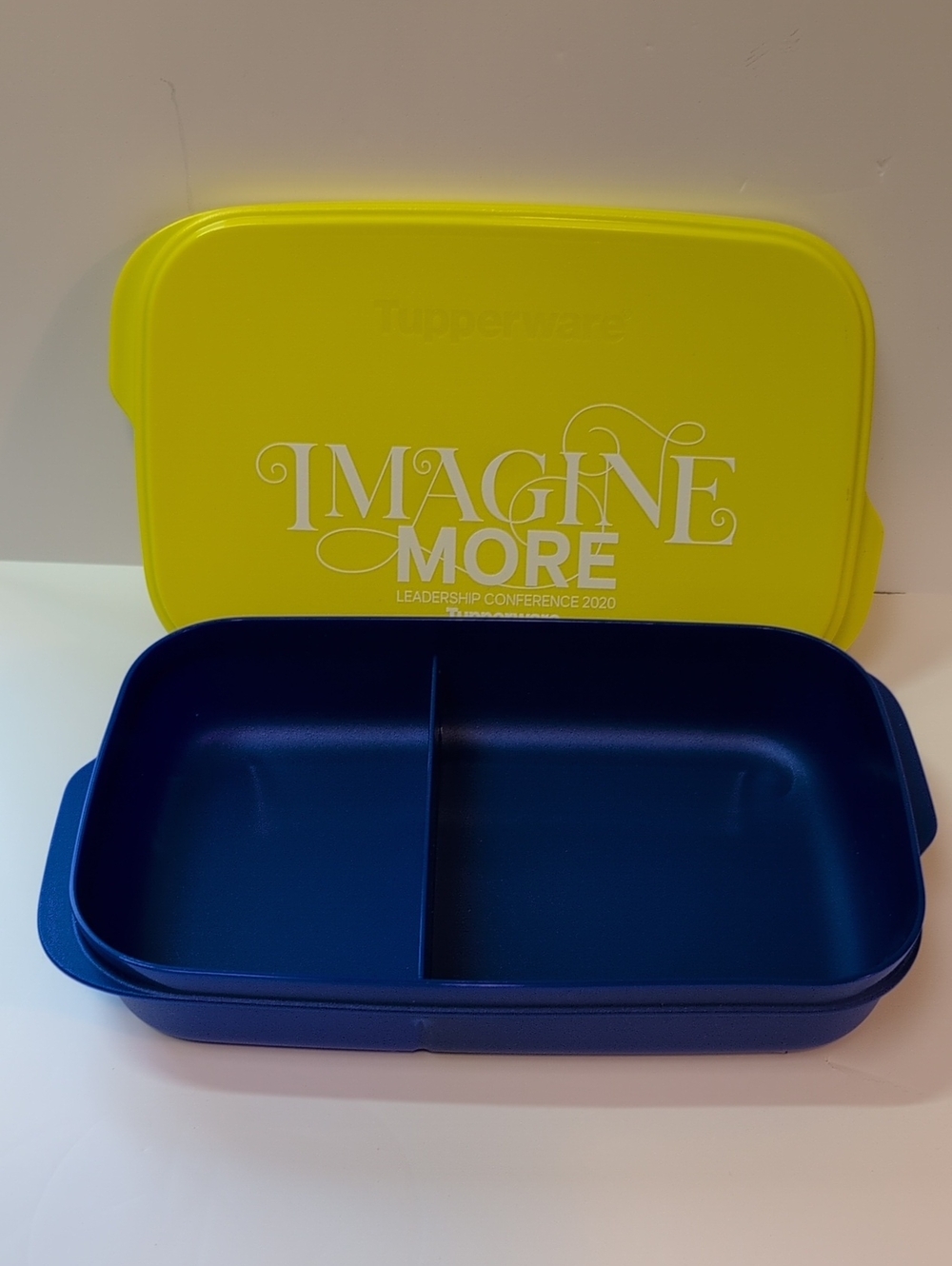 Tupperware®️ Slim Lunch Container - Picture 2 of 8